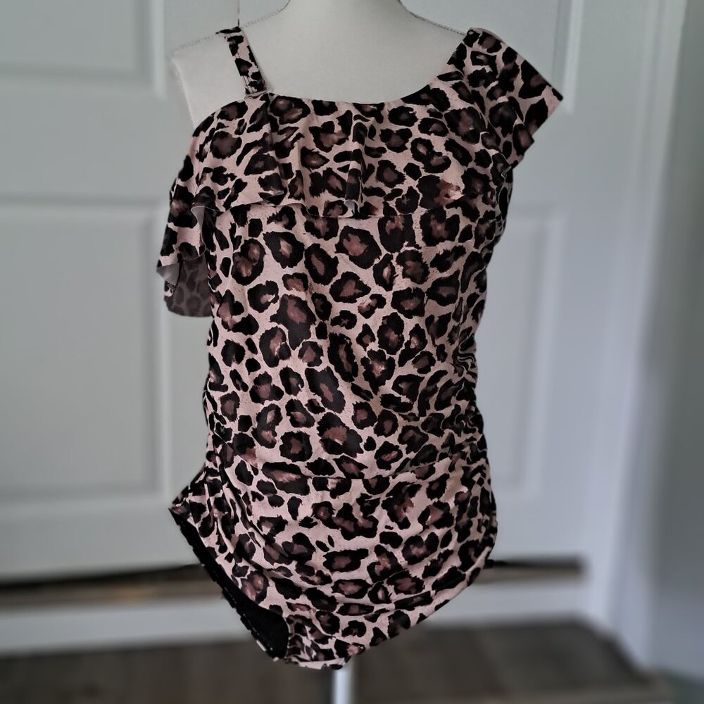 Aqua Eve Plus Size One Piece One Shoulder Ruffle Tummy Control 22W NWT